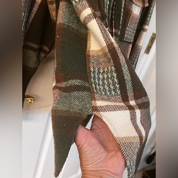Green Brown White Plaid Heavy Flannel Button Up Fall Winter Shirt Blouse Top - Picture 6 of 12
